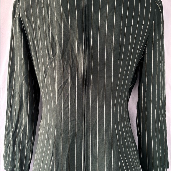 VTG I.S.B. INC. WOMEN'S SZ 10 elegant STRIPED dress green and white. - Picture 4 of 11